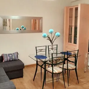 Eduardo Lucena 5, Patios Apartamento Córdoba